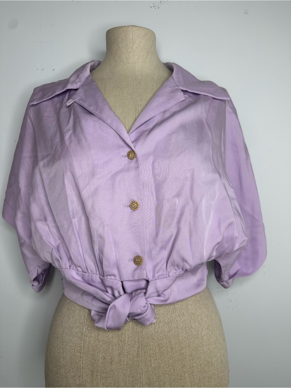 Ciebon Nina lavender Tie-Front Button size small